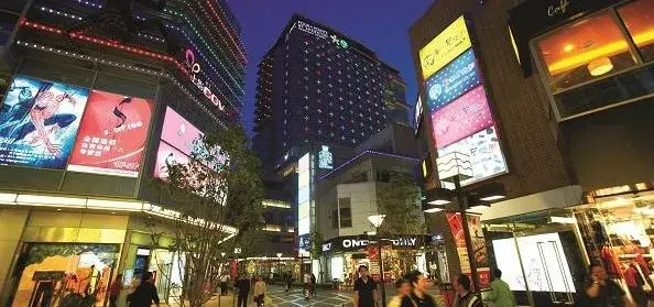 走訪(fǎng)10多位廣告公司用戶(hù)，才一些這份外墻鏤空燈箱制造裝置指南13
