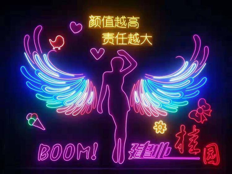 牌匾習見(jiàn)質(zhì)地 帶你分析門(mén)楣標識2